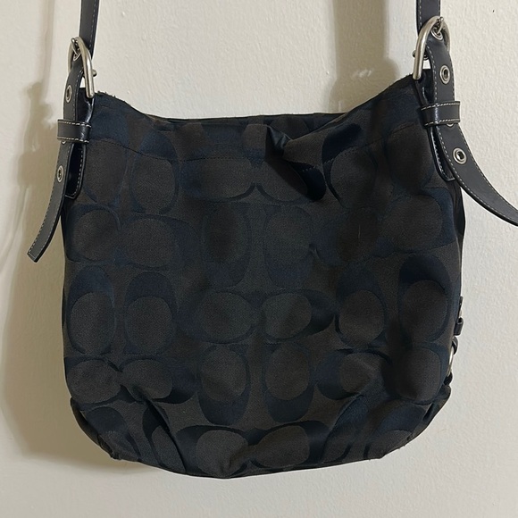 Y2K Coach Hobo Signature Black Logo Crossbody Satchel F1060-F15067 - Picture 1 of 11